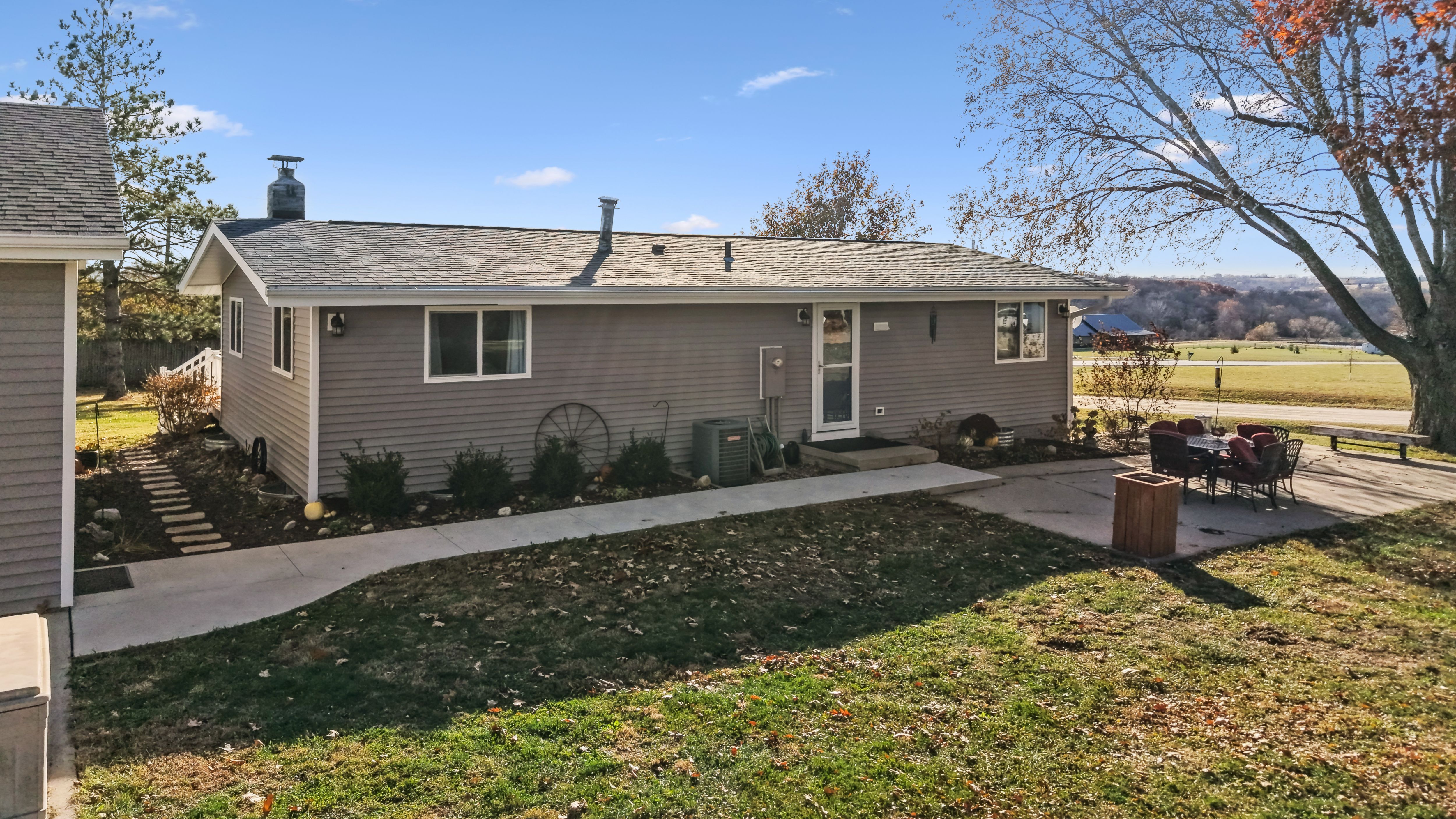 Listing Photo: 33-505 16437 173rd Ave_drone